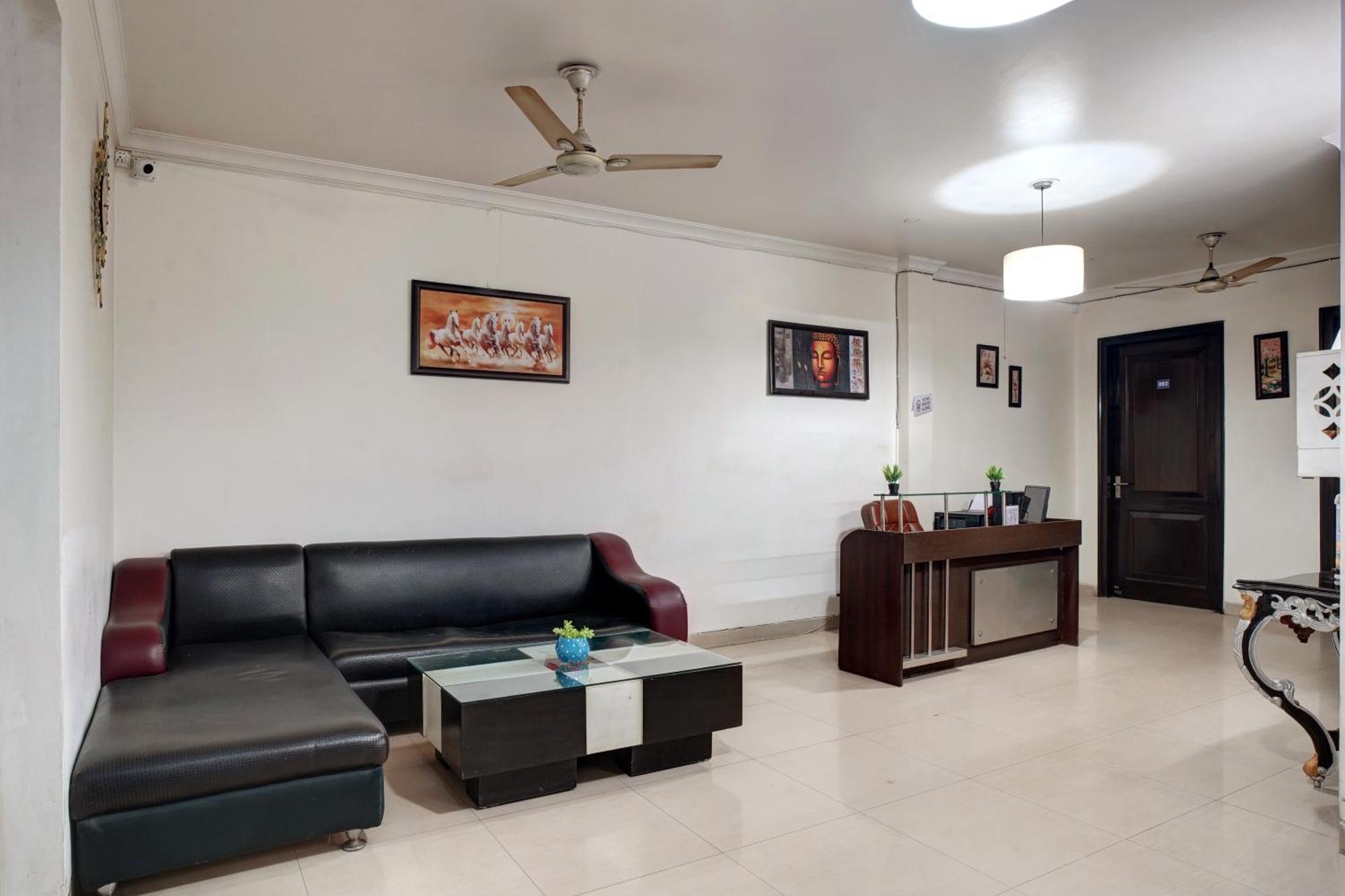 Nexhub Stay - Huda City Centre Gurgaon Dış mekan fotoğraf