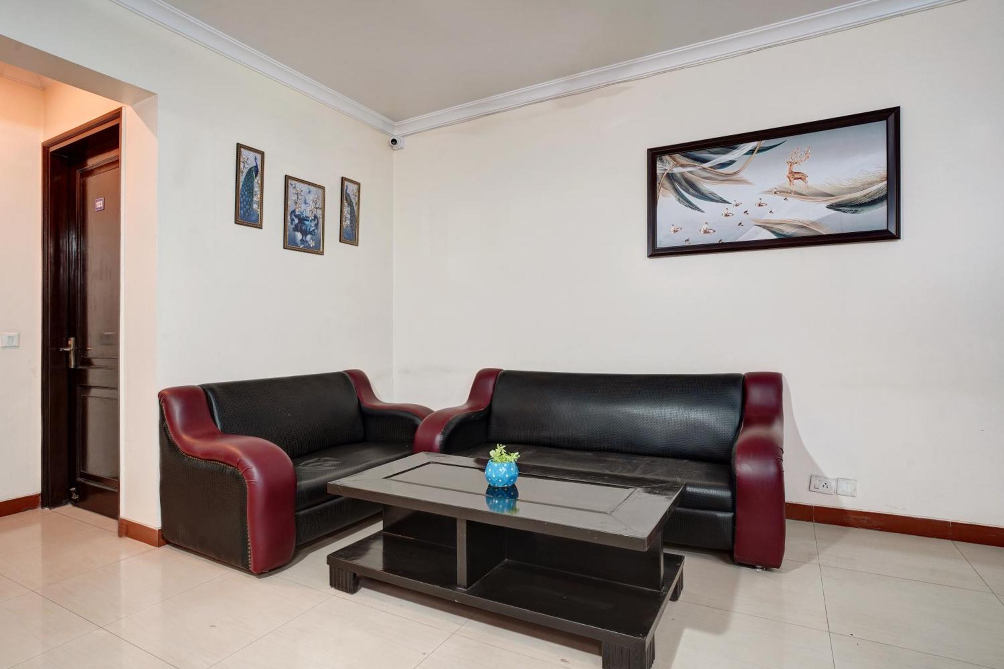 Nexhub Stay - Huda City Centre Gurgaon Dış mekan fotoğraf