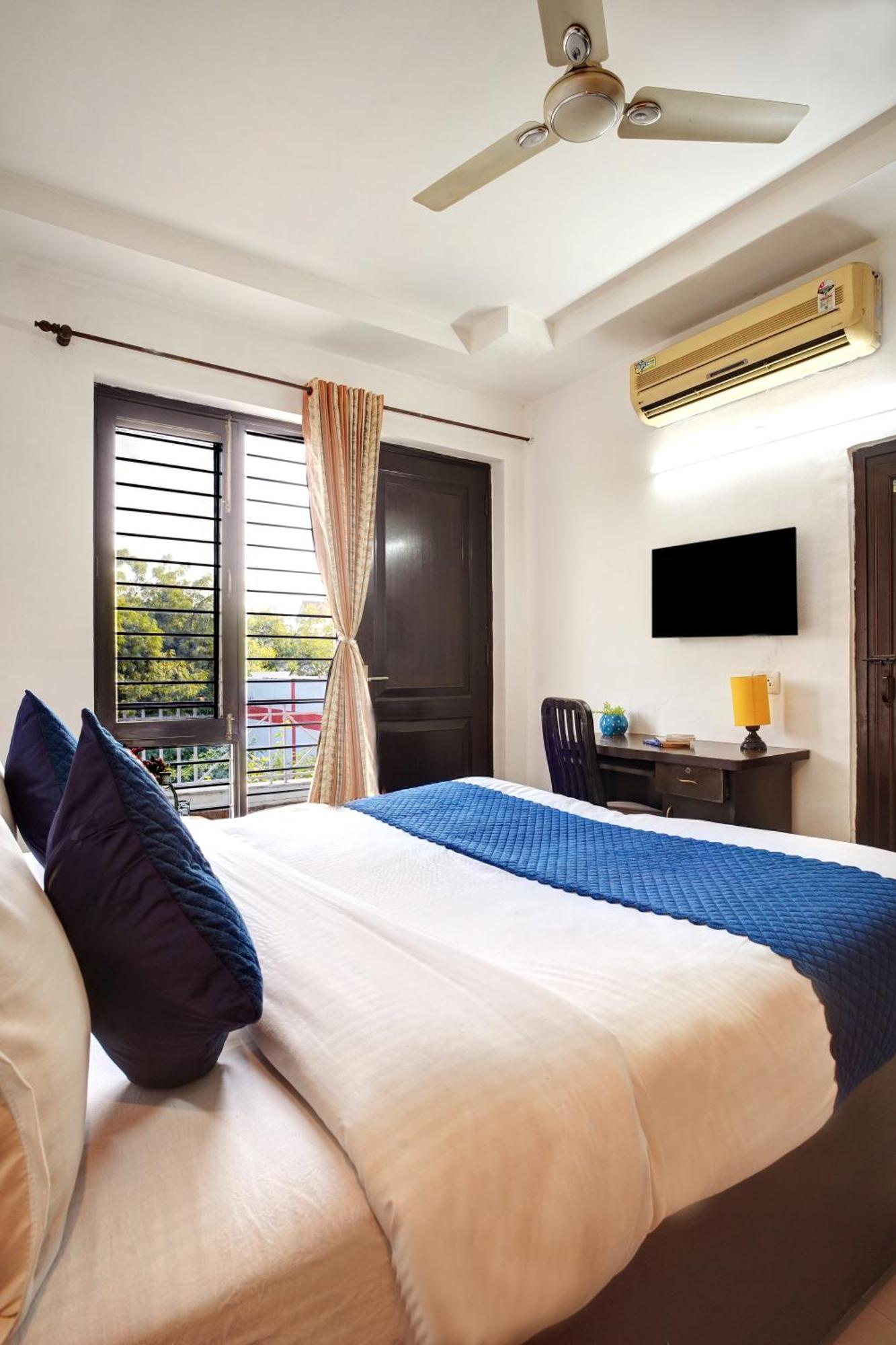 Nexhub Stay - Huda City Centre Gurgaon Dış mekan fotoğraf