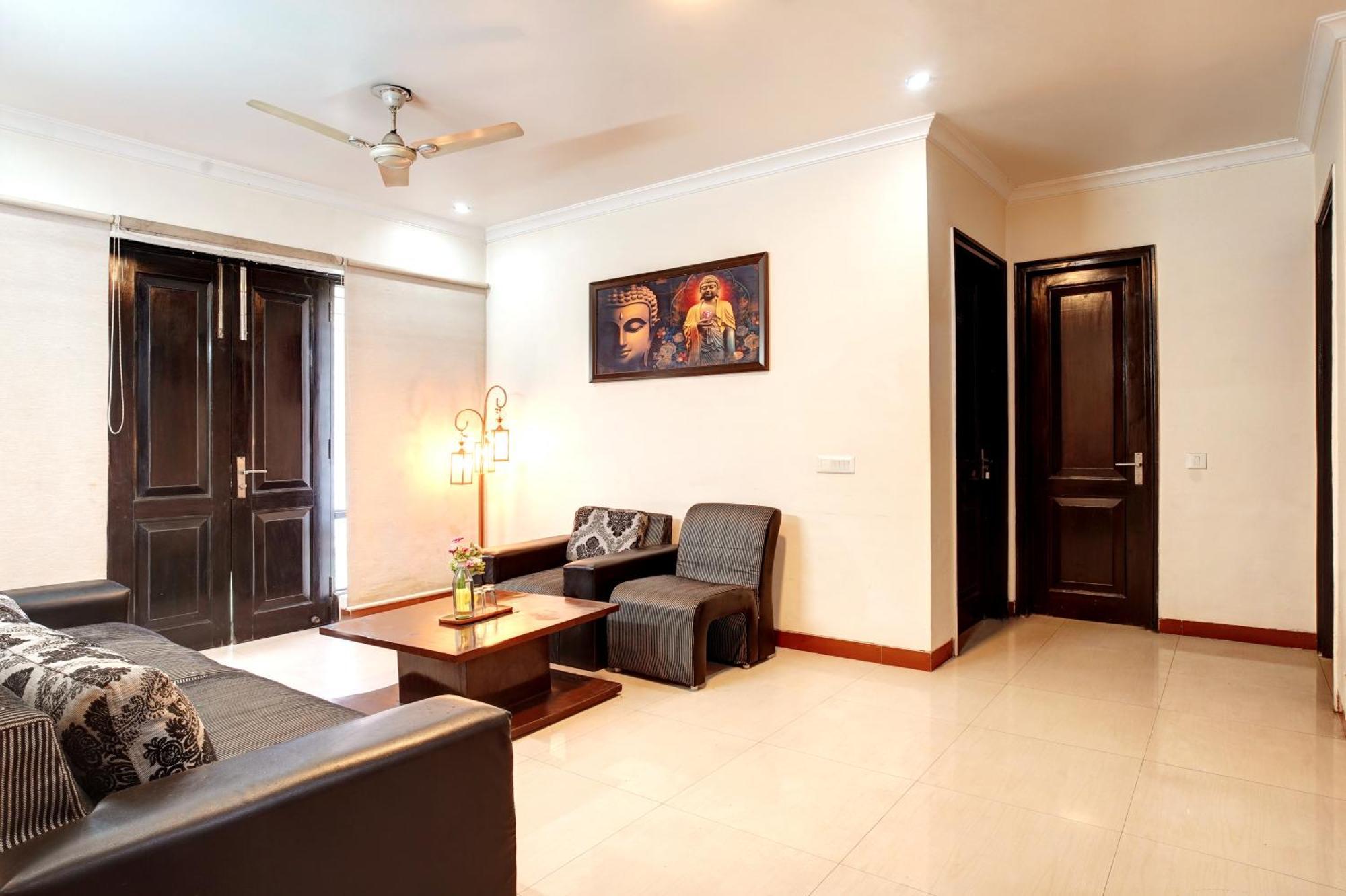 Nexhub Stay - Huda City Centre Gurgaon Dış mekan fotoğraf