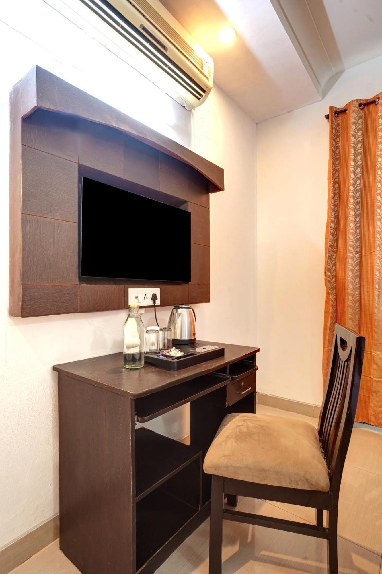 Nexhub Stay - Huda City Centre Gurgaon Dış mekan fotoğraf