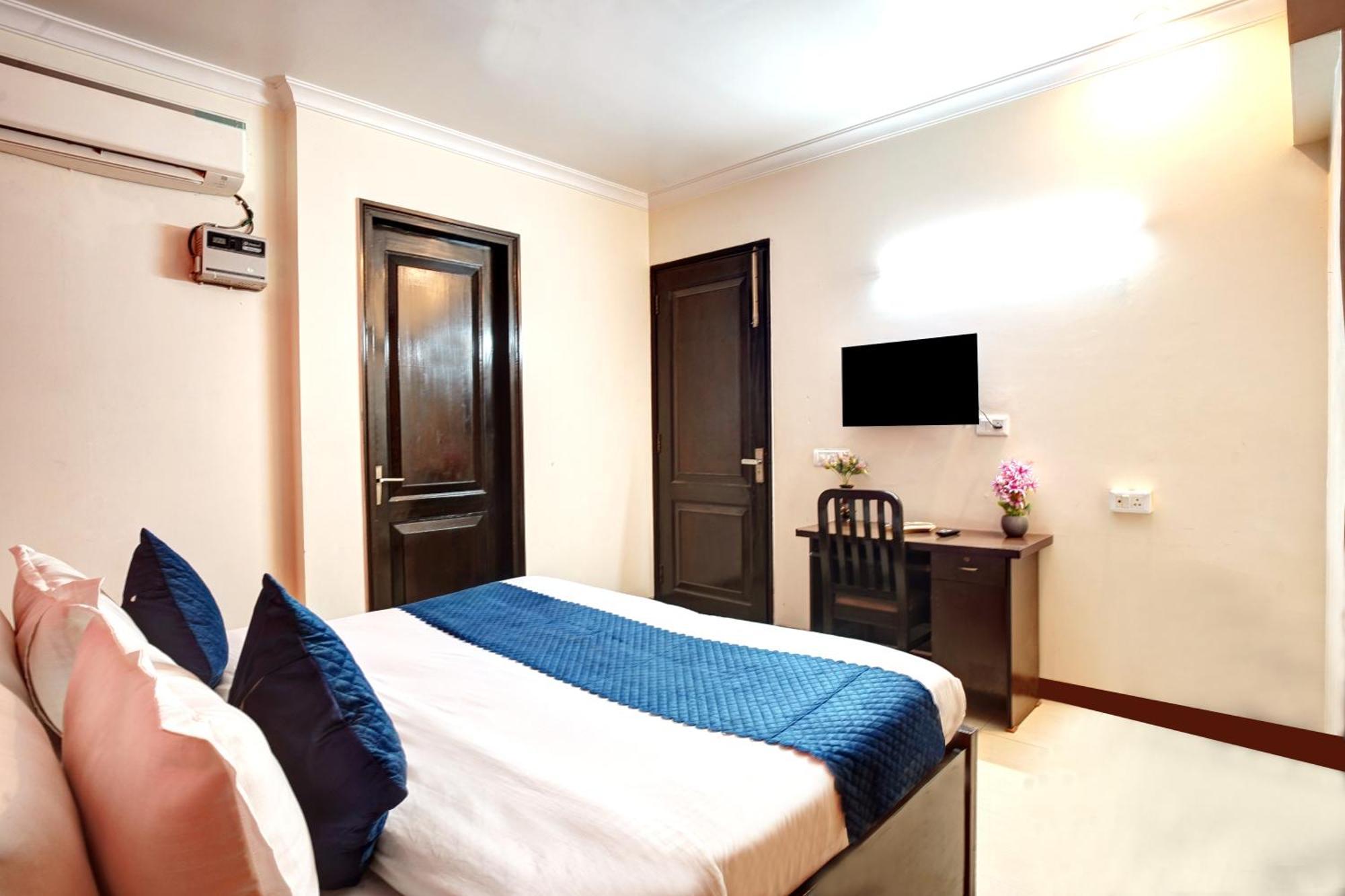 Nexhub Stay - Huda City Centre Gurgaon Dış mekan fotoğraf