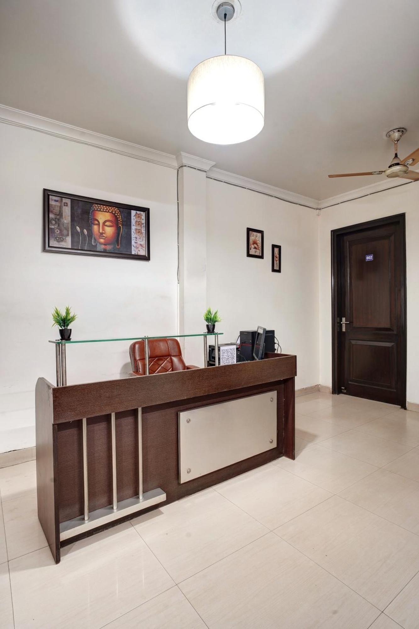 Nexhub Stay - Huda City Centre Gurgaon Dış mekan fotoğraf